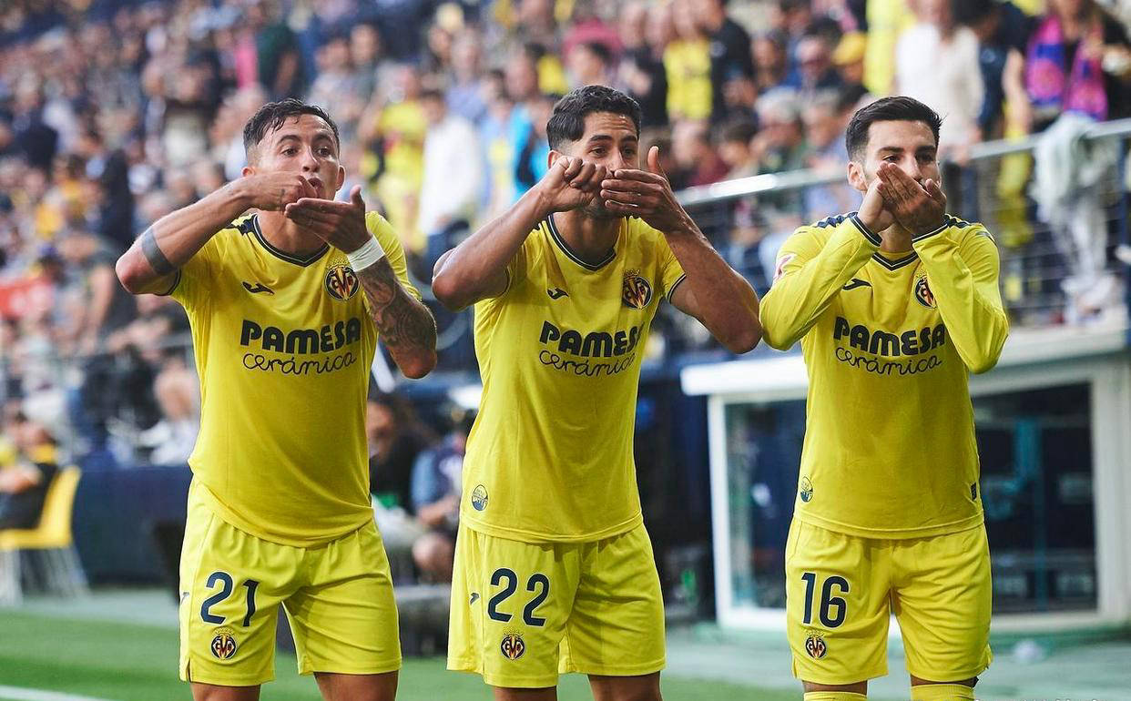 西甲激战正酣：黄潜逆袭巴萨锁定欧冠 最后一轮悬念依旧令人关注